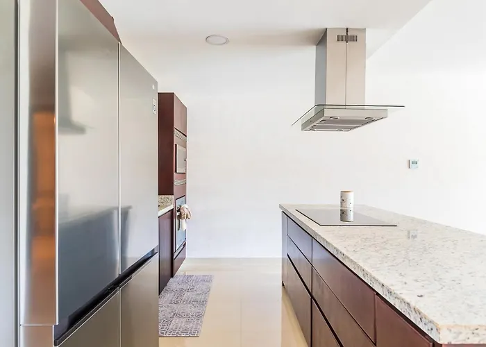 Casa Aruba 403n Apts