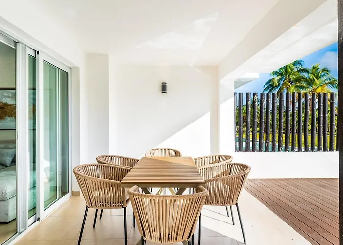 Casa Aruba 403n Apts *